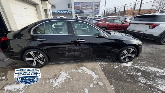 Used 2025 Mercedes-Benz C 300 4MATIC Sedan image 6