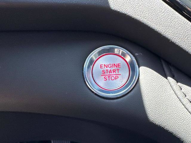 Used 2022 Acura RDX Base image 31