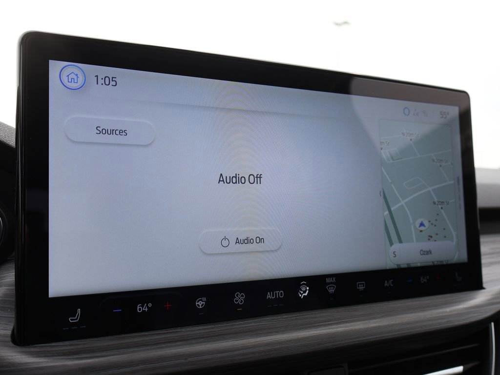 Certified 2025 Ford Escape Platinum image 34