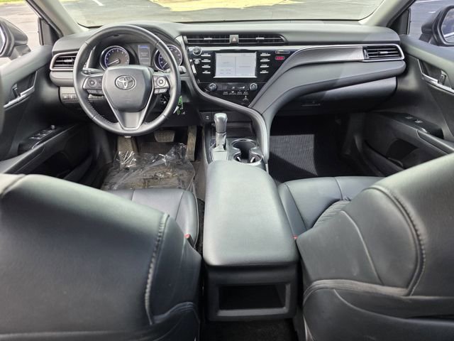 Used 2019 Toyota Camry SE FWD image 8
