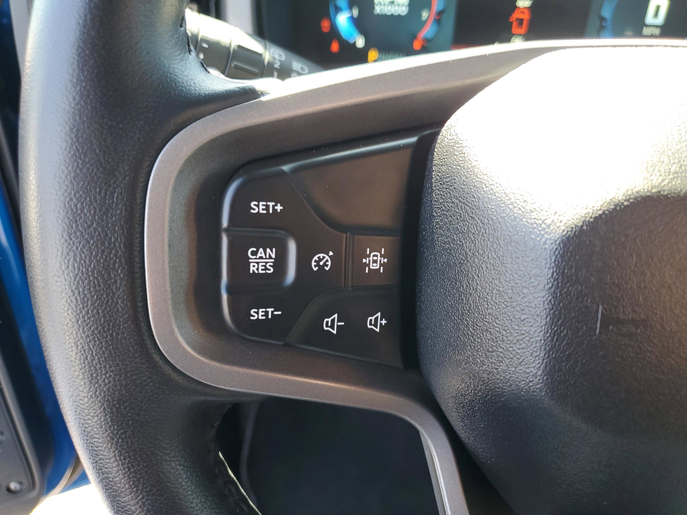 Certified 2025 Ford Bronco Badlands AWD/4WD image 26