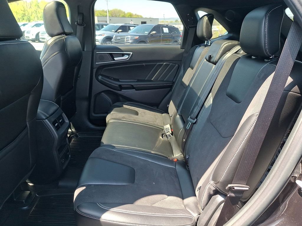 Certified 2021 Ford Edge ST w/ Equipment Group 401A AWD/4WD image 10