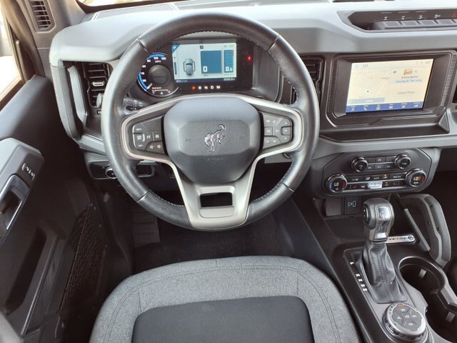 Certified 2023 Ford Bronco Big Bend w/ Sasquatch Package AWD/4WD image 6