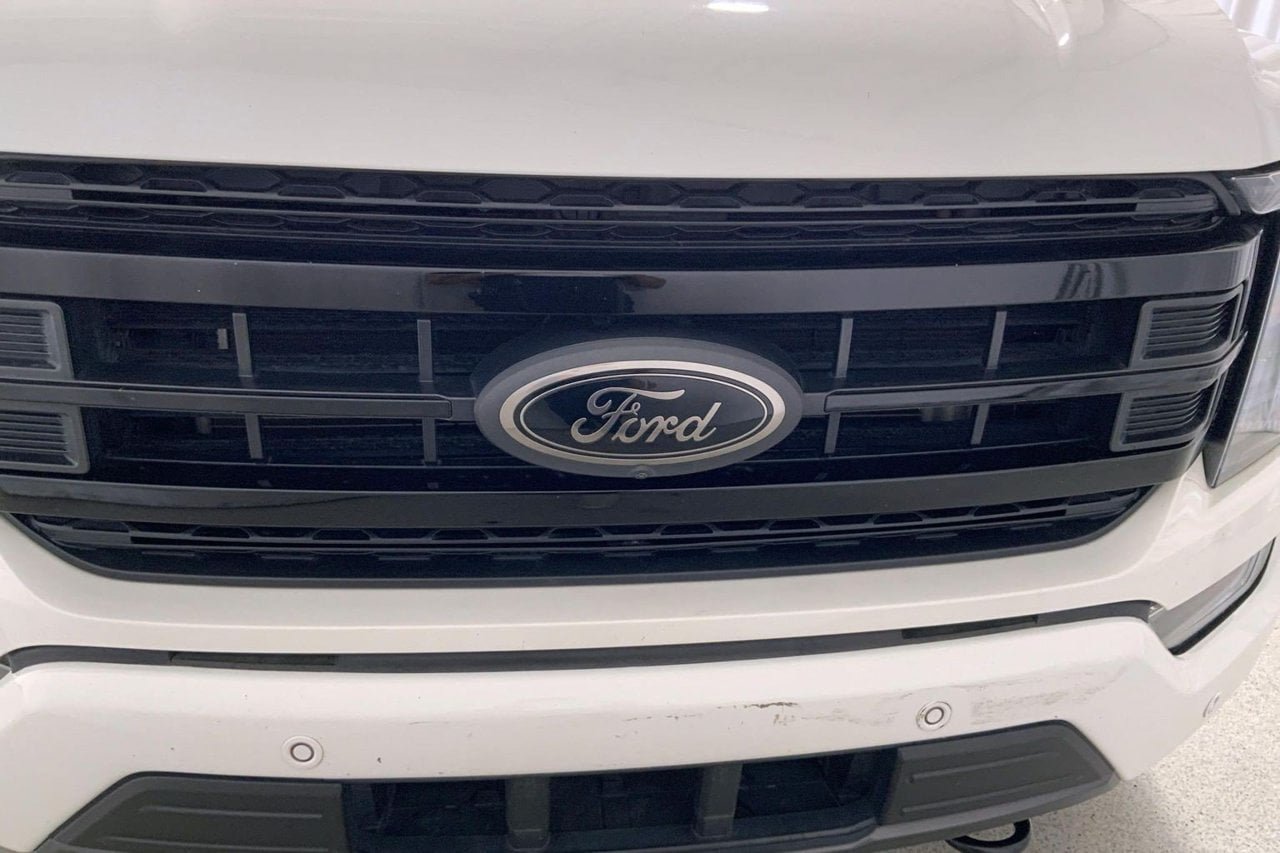 Certified 2022 Ford F150 Platinum w/ Equipment Group 701A High AWD/4WD image 27