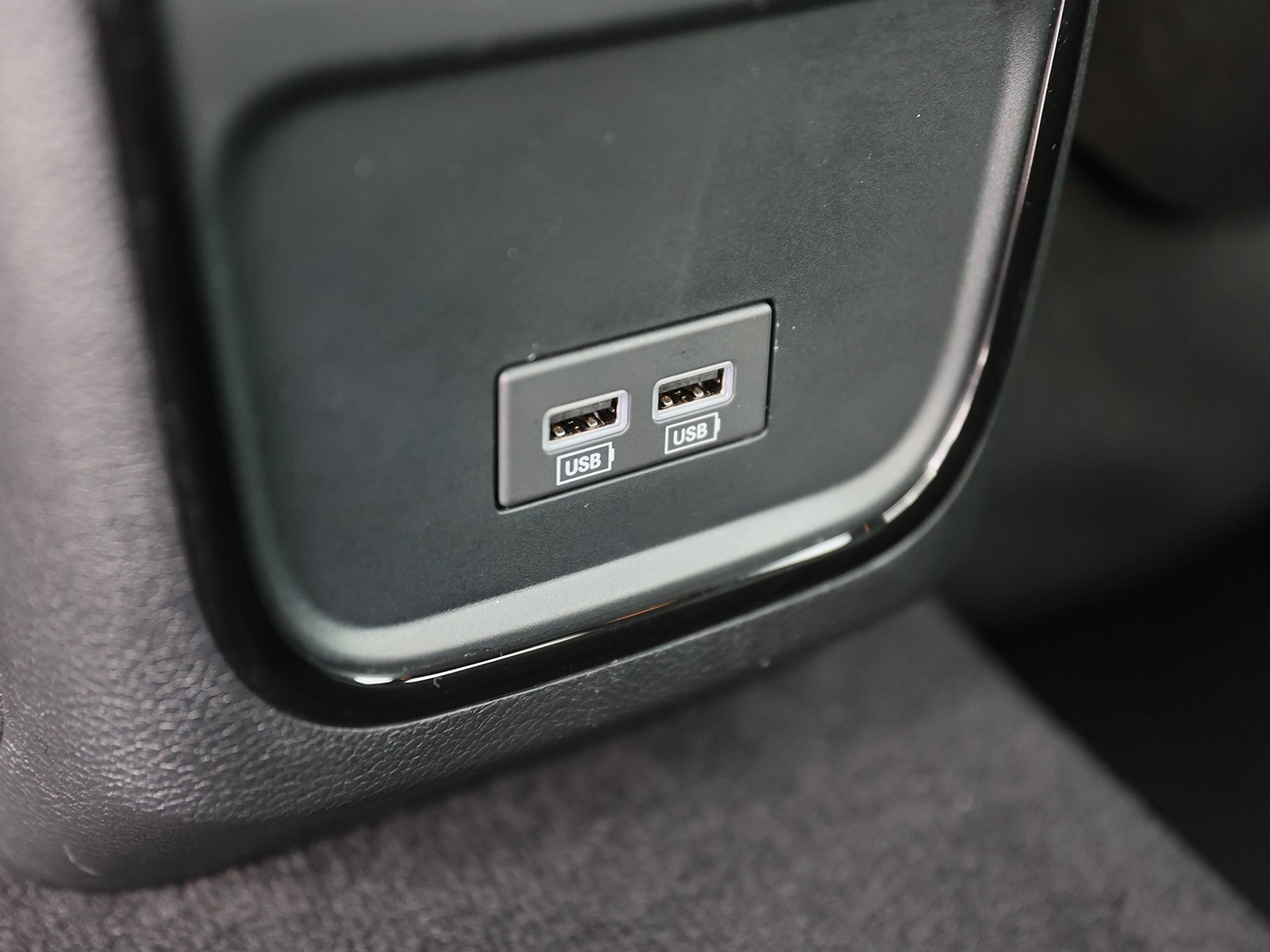 Used 2022 Chrysler 300 S image 21