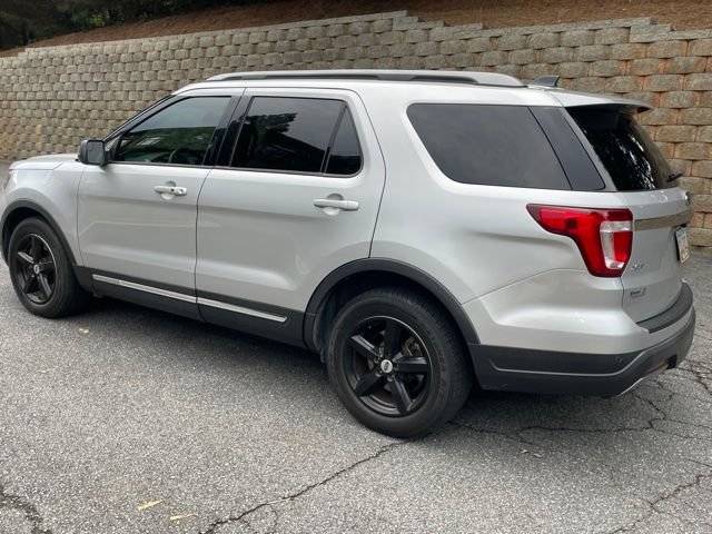 Certified 2019 Ford Explorer XLT FWD image 7
