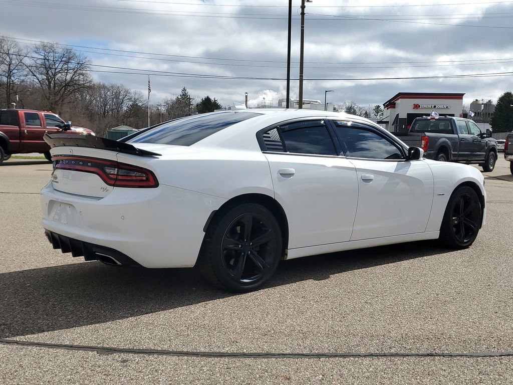 Used 2018 Dodge Charger R/T image 3