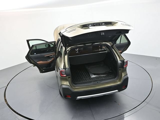 Used 2024 Subaru Outback Touring XT AWD/4WD image 31