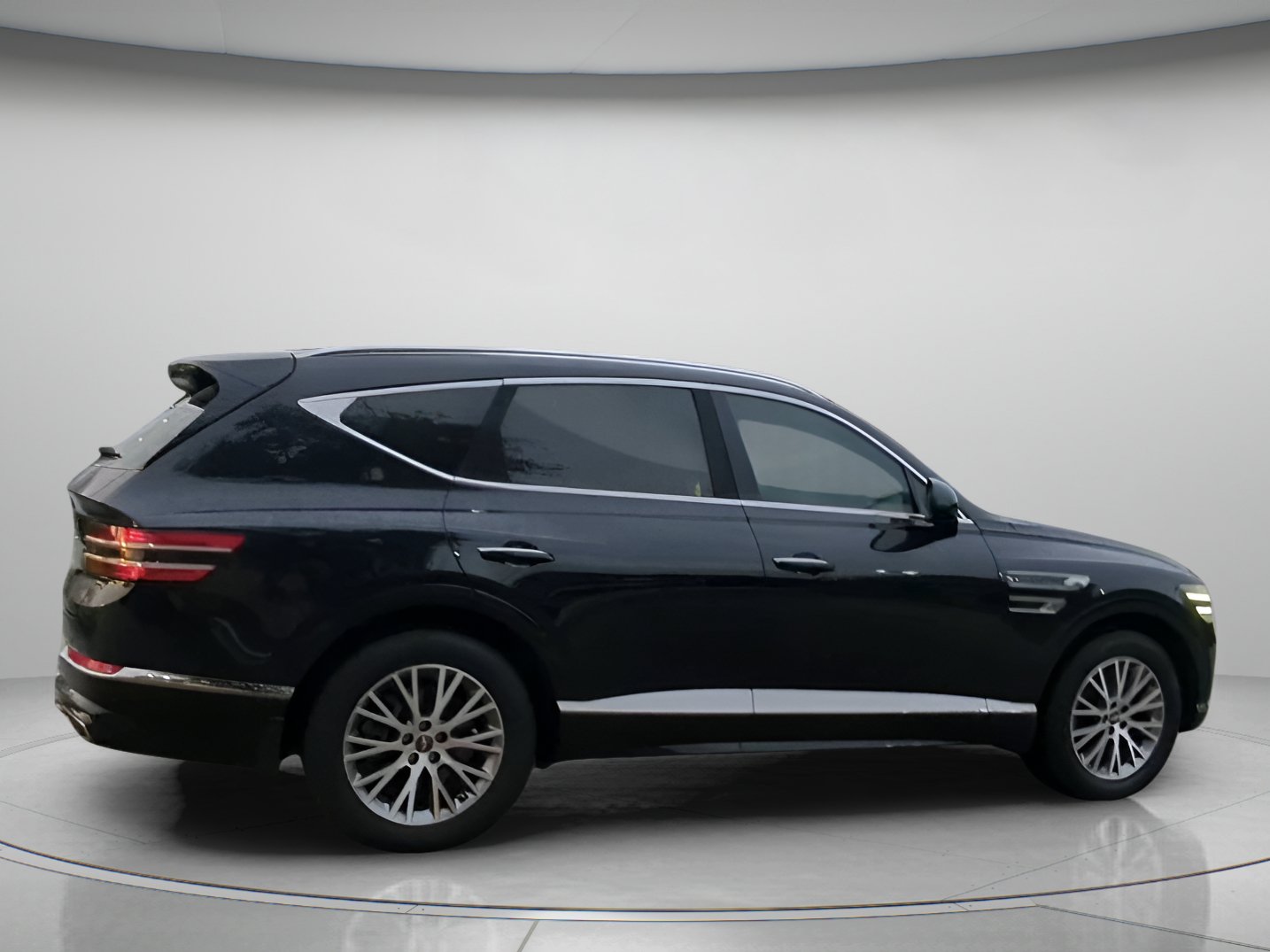 Used 2021 Genesis GV80 2.5T w/ Advanced Package 03 RWD image 30