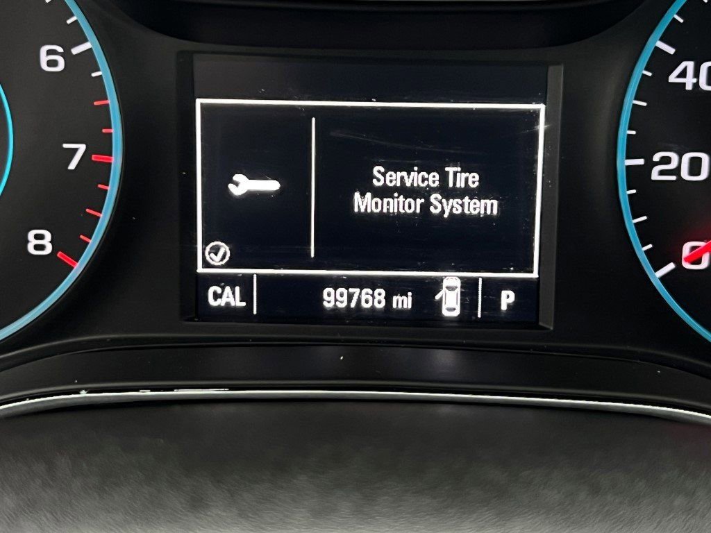 Used 2017 Chevrolet Cruze Premier w/ RS Package image 26