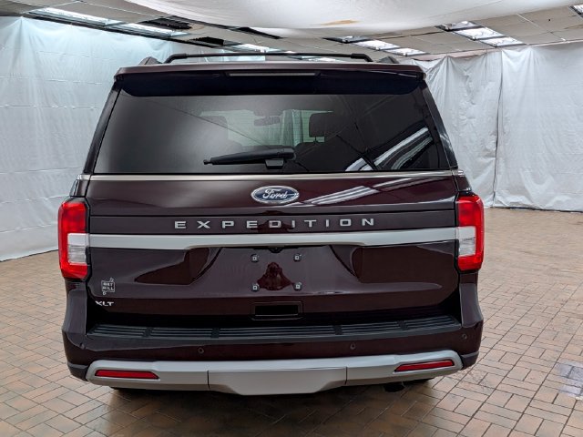 Certified 2024 Ford Expedition XLT AWD/4WD image 4