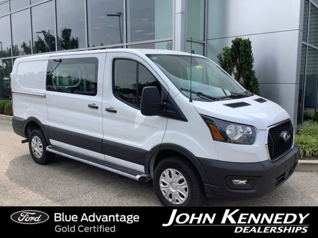 Certified 2025 Ford Transit 250 Low Roof w/ Exterior Upgrade Package RWD image 1