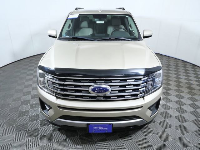 Certified 2018 Ford Expedition XLT w/ Equipment Group 202A image 3