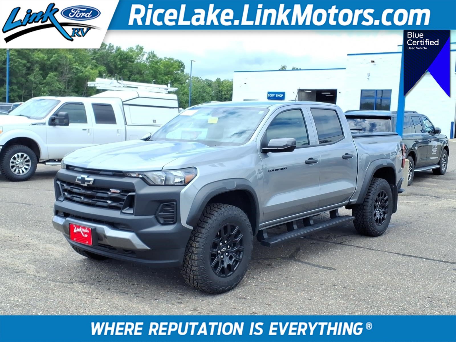 Used 2025 Chevrolet Colorado Trail Boss AWD/4WD image 1