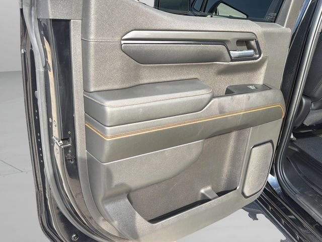 Used 2024 GMC Sierra 1500 AT4 w/ Technology Package image 16