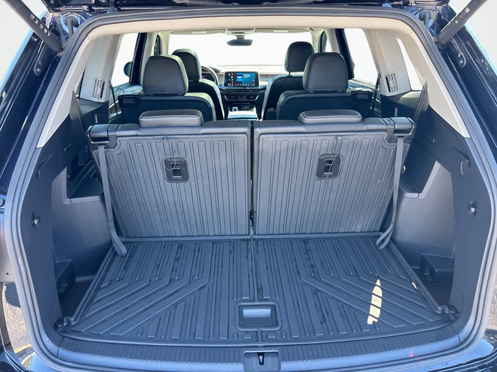 Used 2025 Volkswagen Atlas SE w/ Panoramic Sunroof Package AWD/4WD image 11