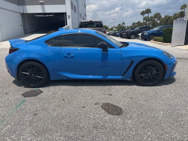 Used 2024 Toyota GR86 Premium RWD image 2