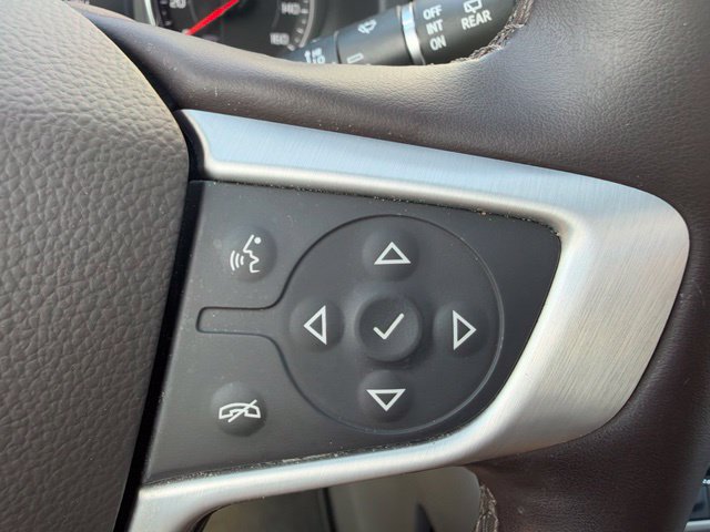 Used 2023 GMC Acadia SLT w/ Preferred Package FWD image 16
