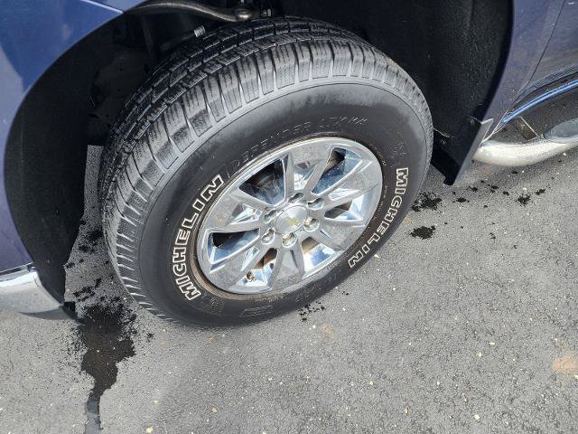 Used 2020 Chevrolet Silverado 1500 LT AWD/4WD image 9