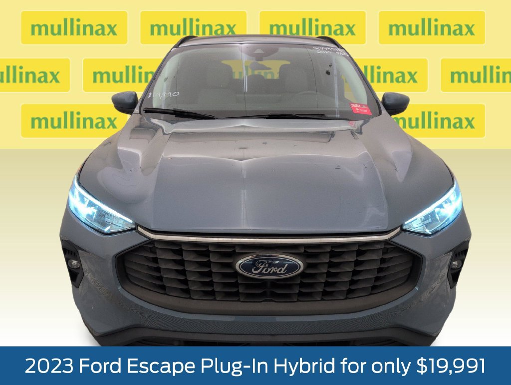 Certified 2023 Ford Escape SE FWD image 14