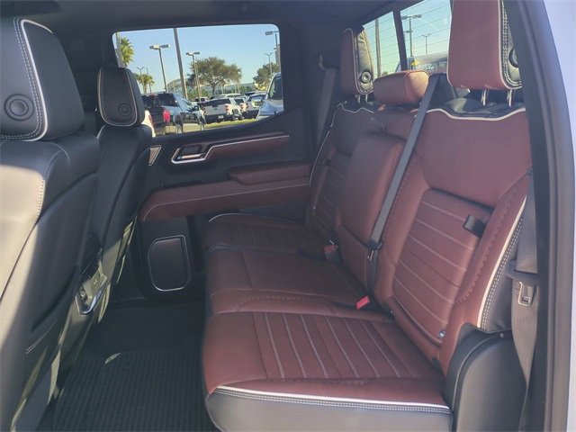 Used 2026 GMC Sierra 1500 Denali Ultimate image 14