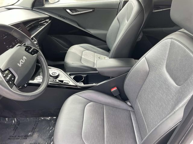Used 2023 Kia Niro Wave FWD image 22