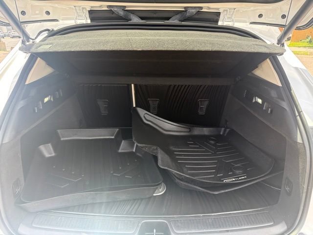 Used 2023 Buick Envision Avenir AWD/4WD image 14