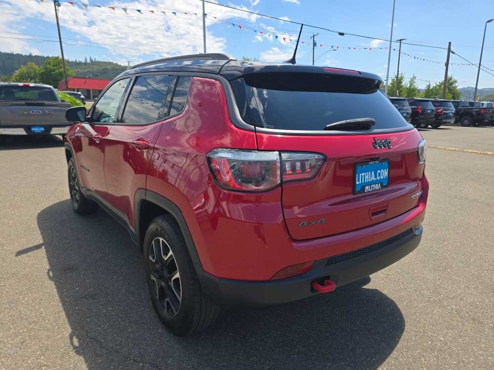 Used 2020 Jeep Compass Trailhawk AWD/4WD image 3