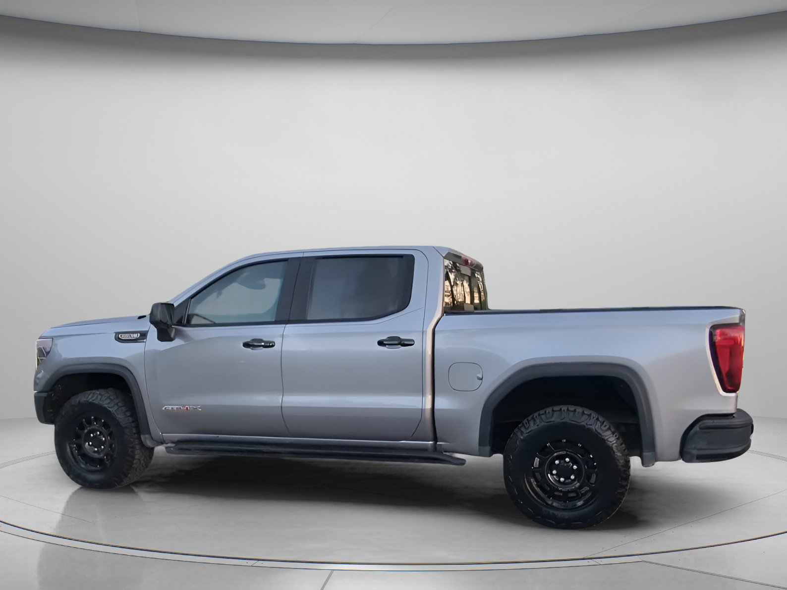 Used 2023 GMC Sierra 1500 AT4X w/ AT4X AEV Edition AWD/4WD image 15