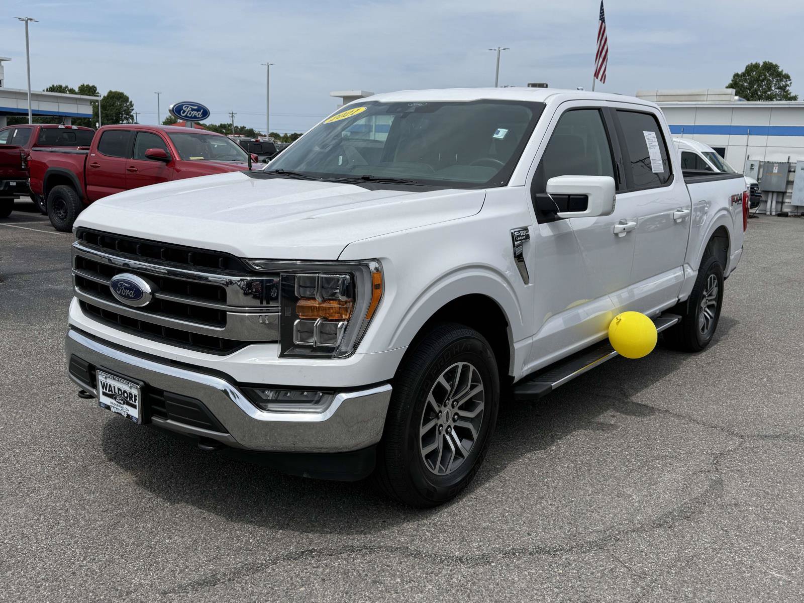 Certified 2021 Ford F150 Lariat w/ FX4 Off-Road Package AWD/4WD image 5