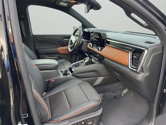 Used 2023 GMC Canyon AT4 w/ AT4 Premium Package image 16