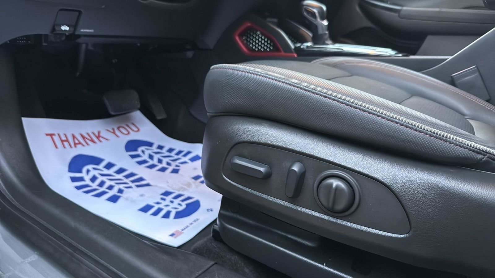 Used 2023 Chevrolet TrailBlazer RS image 11