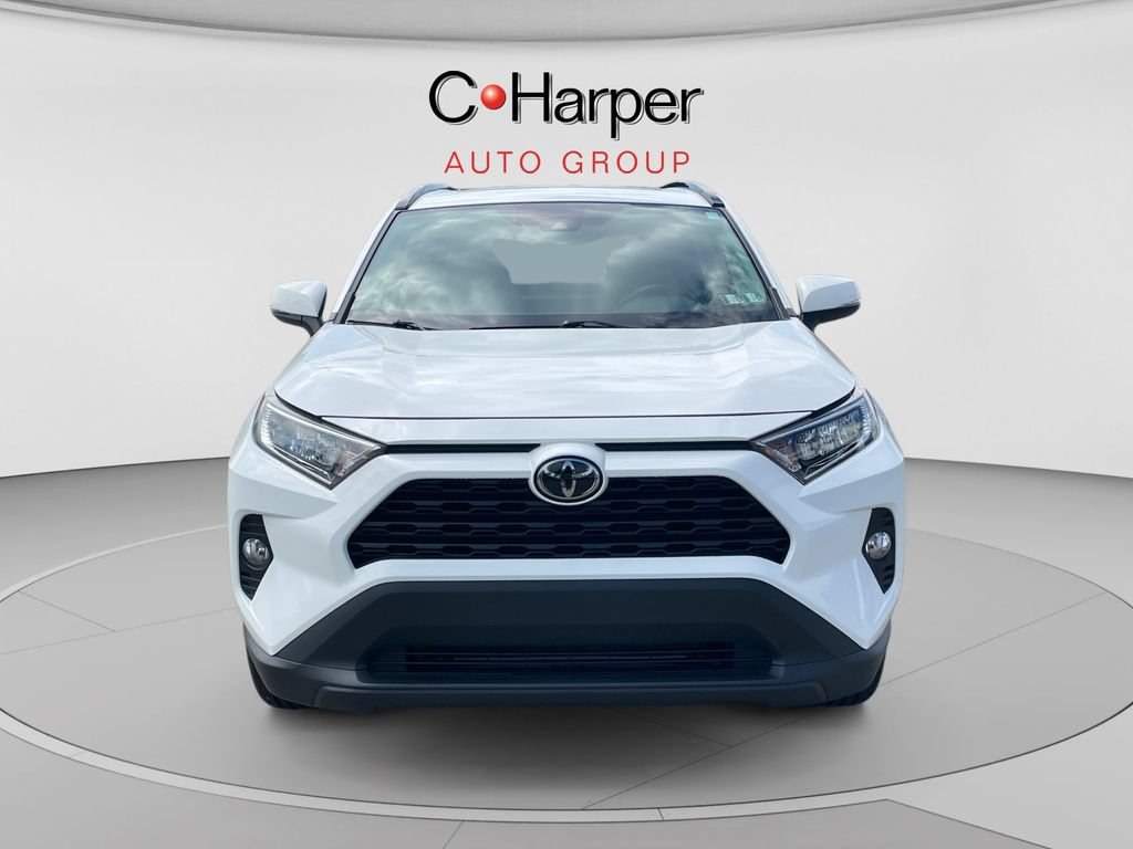 Used 2019 Toyota RAV4 XLE Premium w/ Cold Weather Package AWD/4WD image 8