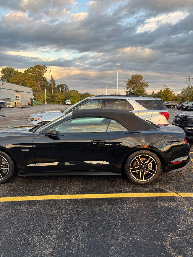 Certified 2022 Ford Mustang GT Premium w/ Equipment Group 401A RWD image 5