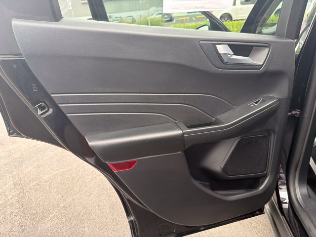 Certified 2022 Ford Escape SEL w/ SEL Stealth AWD Package image 20
