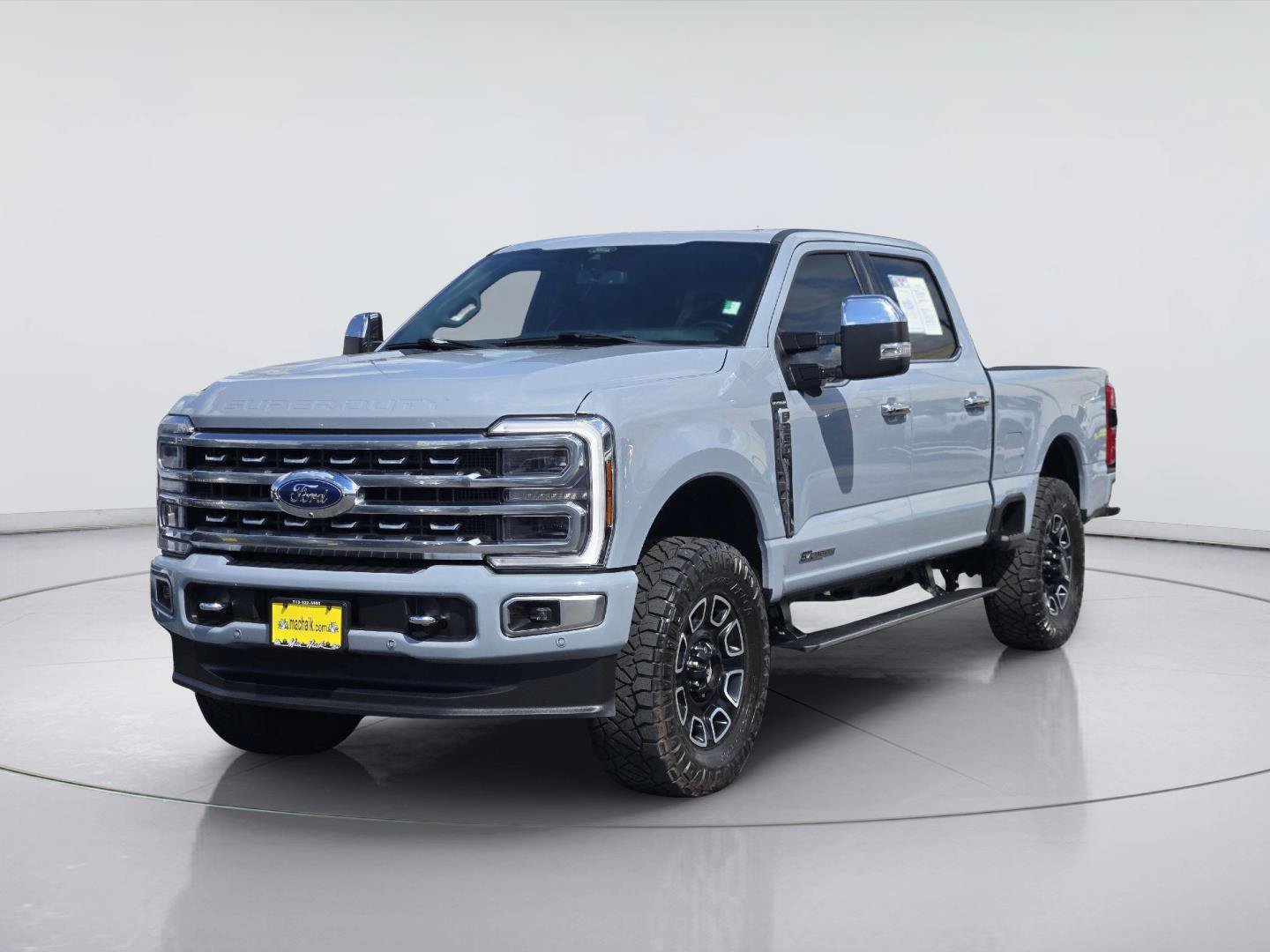 Certified 2024 Ford F250 Platinum w/ FX4 Off-Road Package AWD/4WD image 1