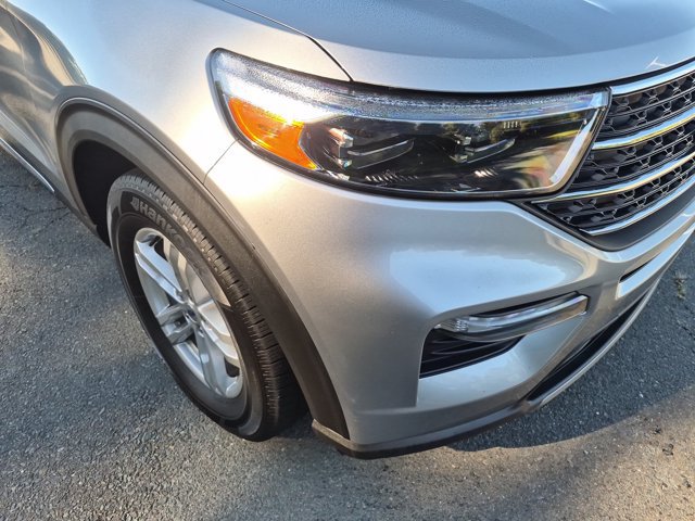 Certified 2023 Ford Explorer XLT w/ Equipment Group 202A RWD image 10