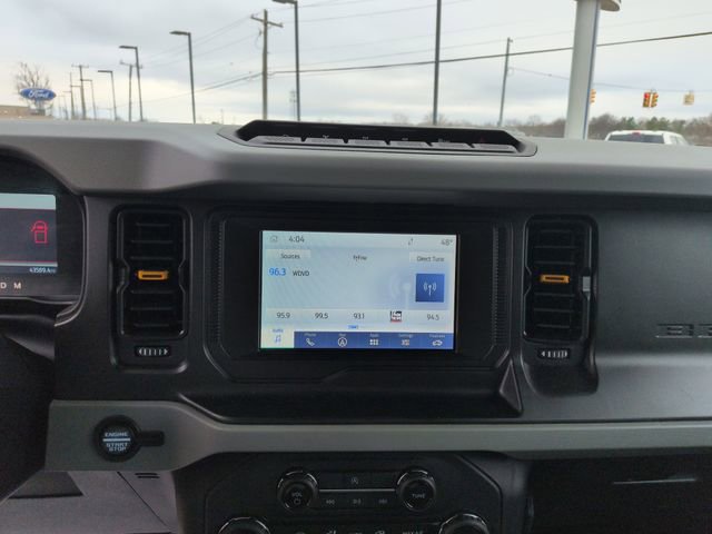 Certified 2023 Ford Bronco Badlands w/ Sasquatch Package AWD/4WD image 33