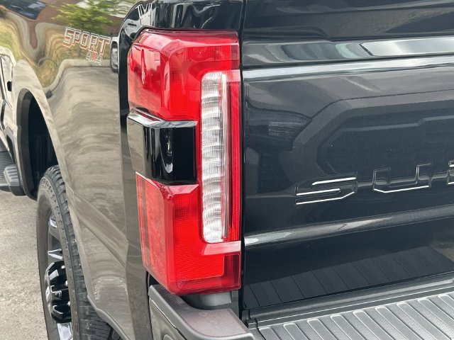 Certified 2024 Ford F350 Lariat w/ Lariat Ultimate Package AWD/4WD image 9