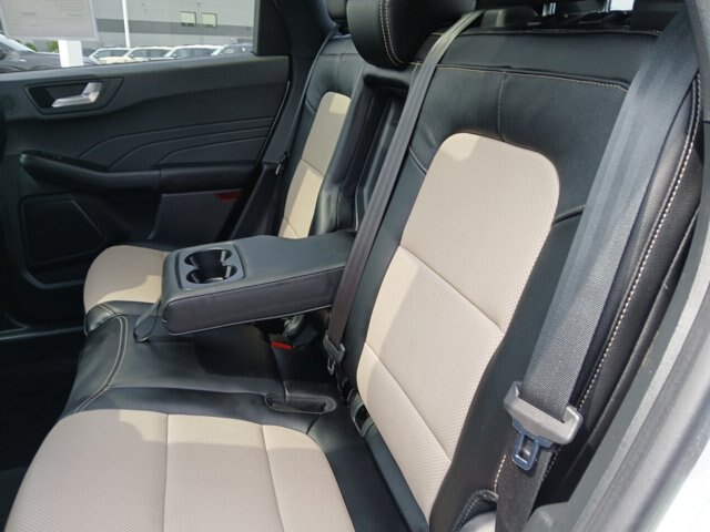 Certified 2021 Ford Escape Titanium w/ Titanium Premium Package FWD image 23