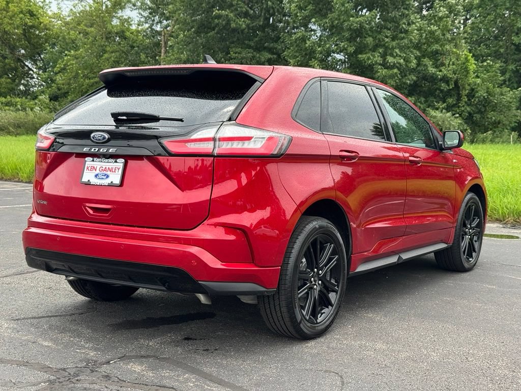 Certified 2024 Ford Edge ST-Line AWD/4WD image 9