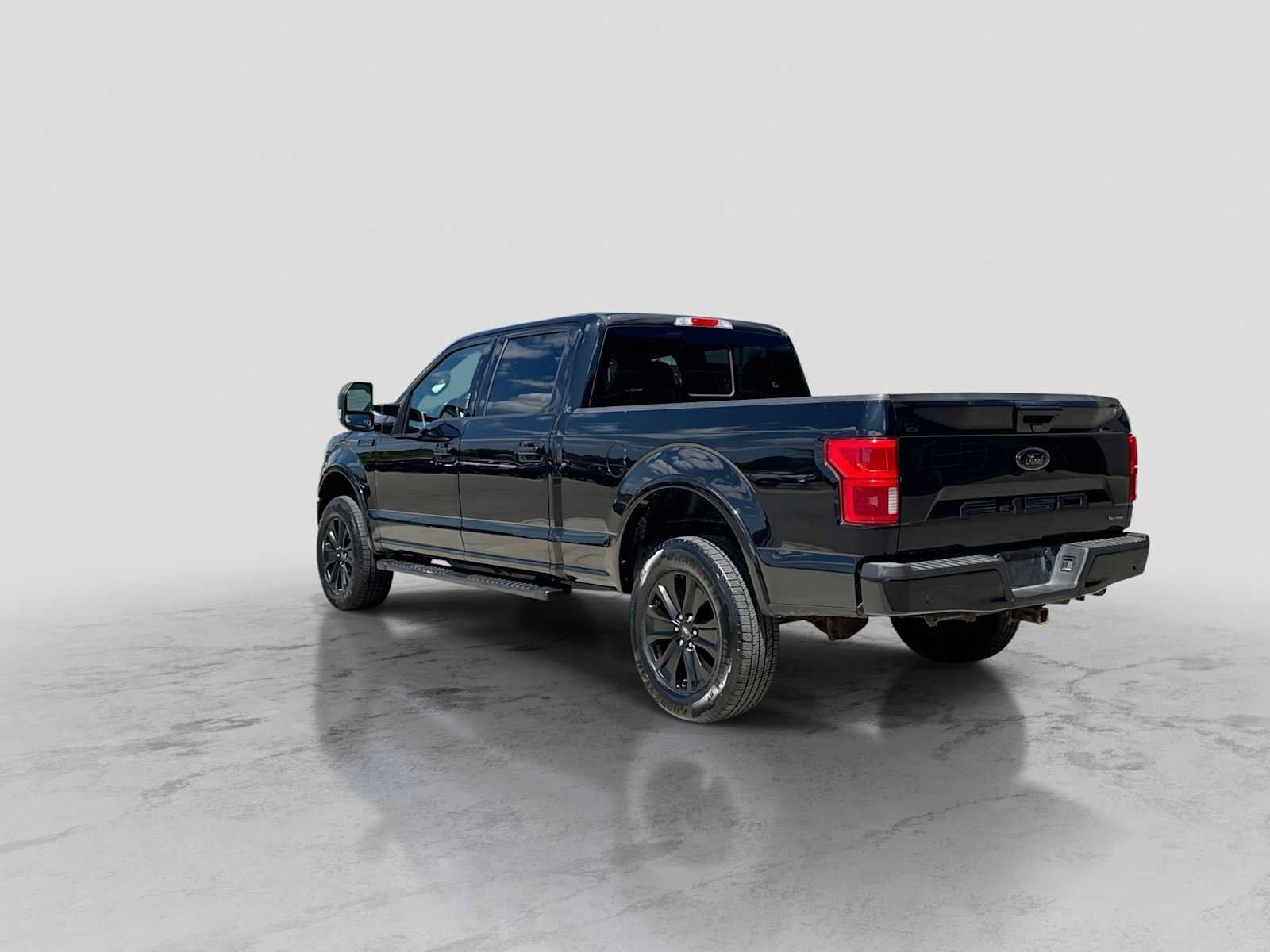 Certified 2020 Ford F150 Lariat w/ Equipment Group 502A Luxury AWD/4WD image 4