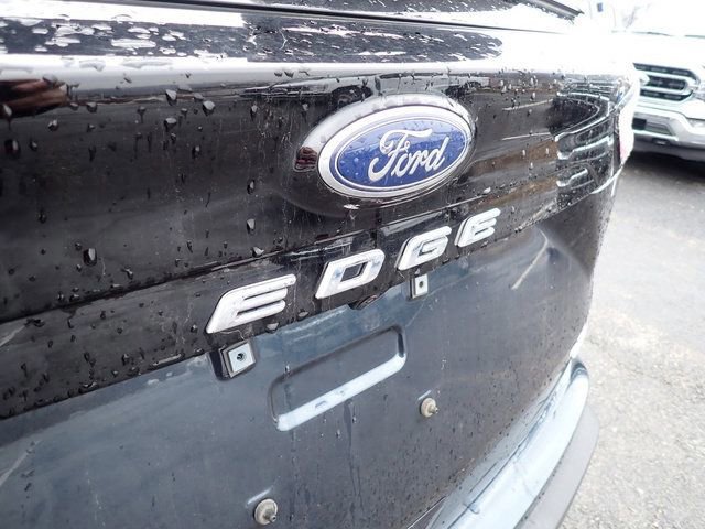 Certified 2024 Ford Edge SEL image 9