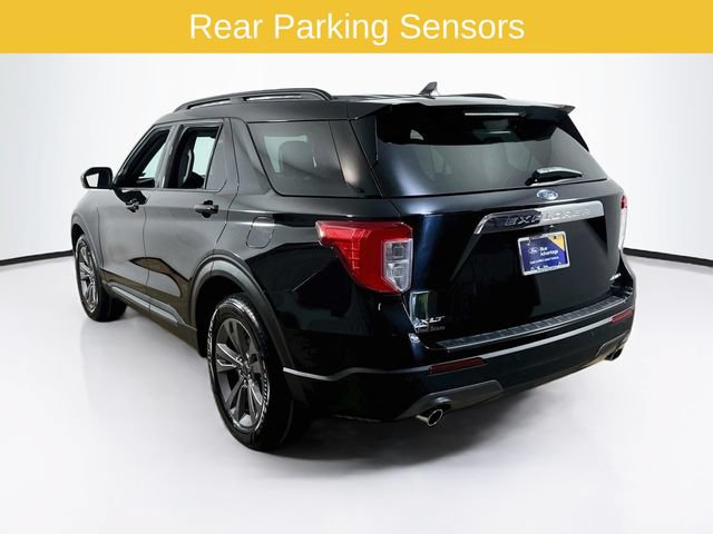 Certified 2022 Ford Explorer XLT w/ Equipment Group 202A AWD/4WD image 7