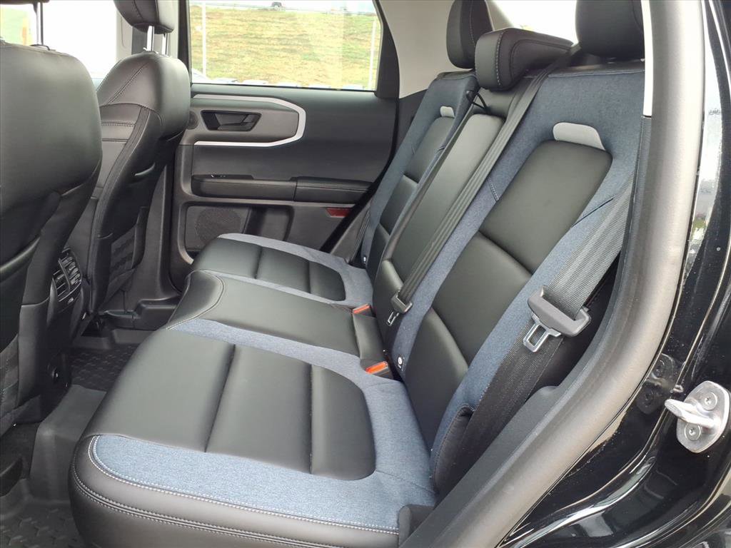 Certified 2025 Ford Bronco Sport Outer Banks w/ Outer Banks Tech Package+ image 9