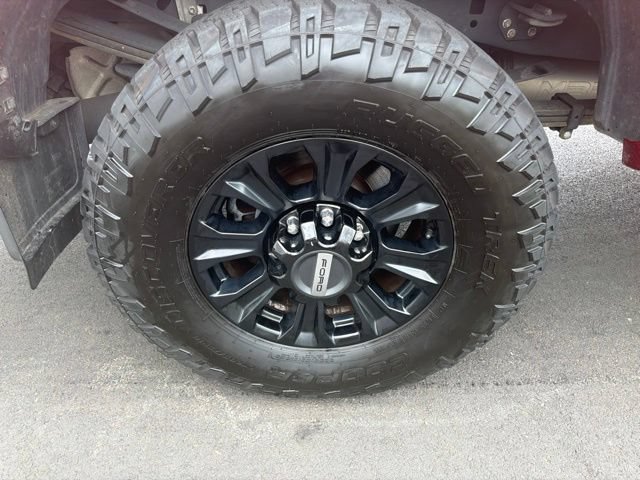 Certified 2022 Ford F250 Lariat w/ Tremor Off-Road Package AWD/4WD image 27