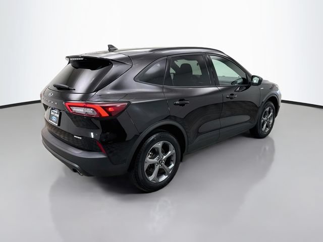 Certified 2025 Ford Escape ST-Line AWD/4WD image 7
