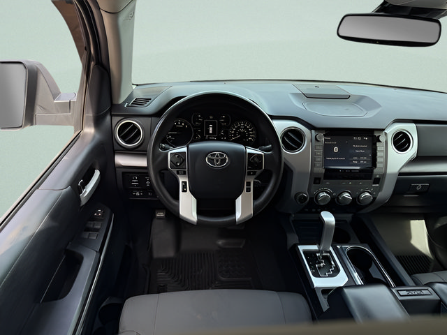 Used 2020 Toyota Tundra SR5 w/ SR5 Convenience Package AWD/4WD image 7