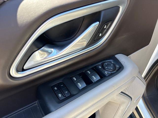 Used 2021 GMC Yukon XL SLT w/ SLT Luxury Plus Package RWD image 17