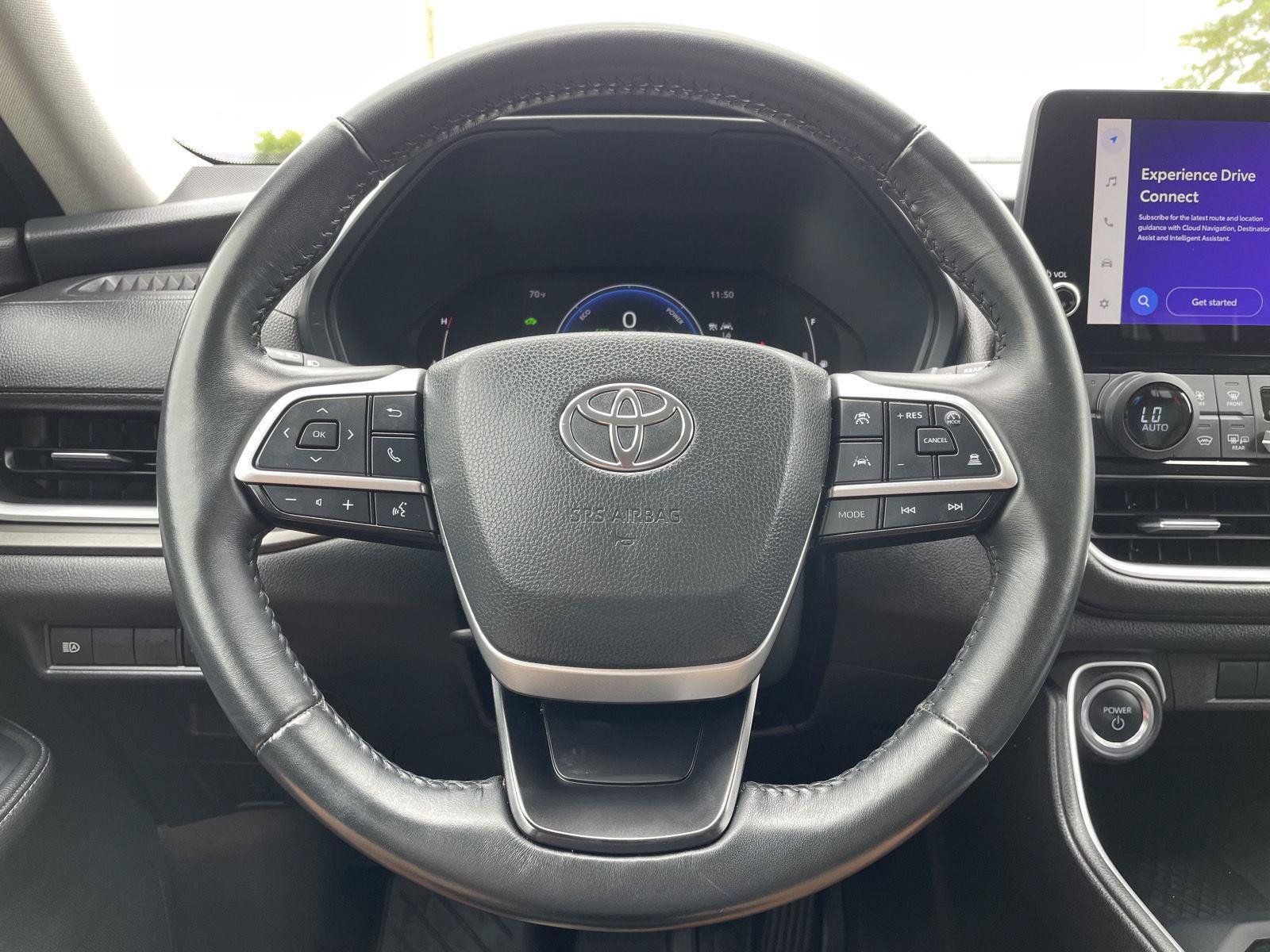 Used 2024 Toyota Grand Highlander AWD Hybrid image 12